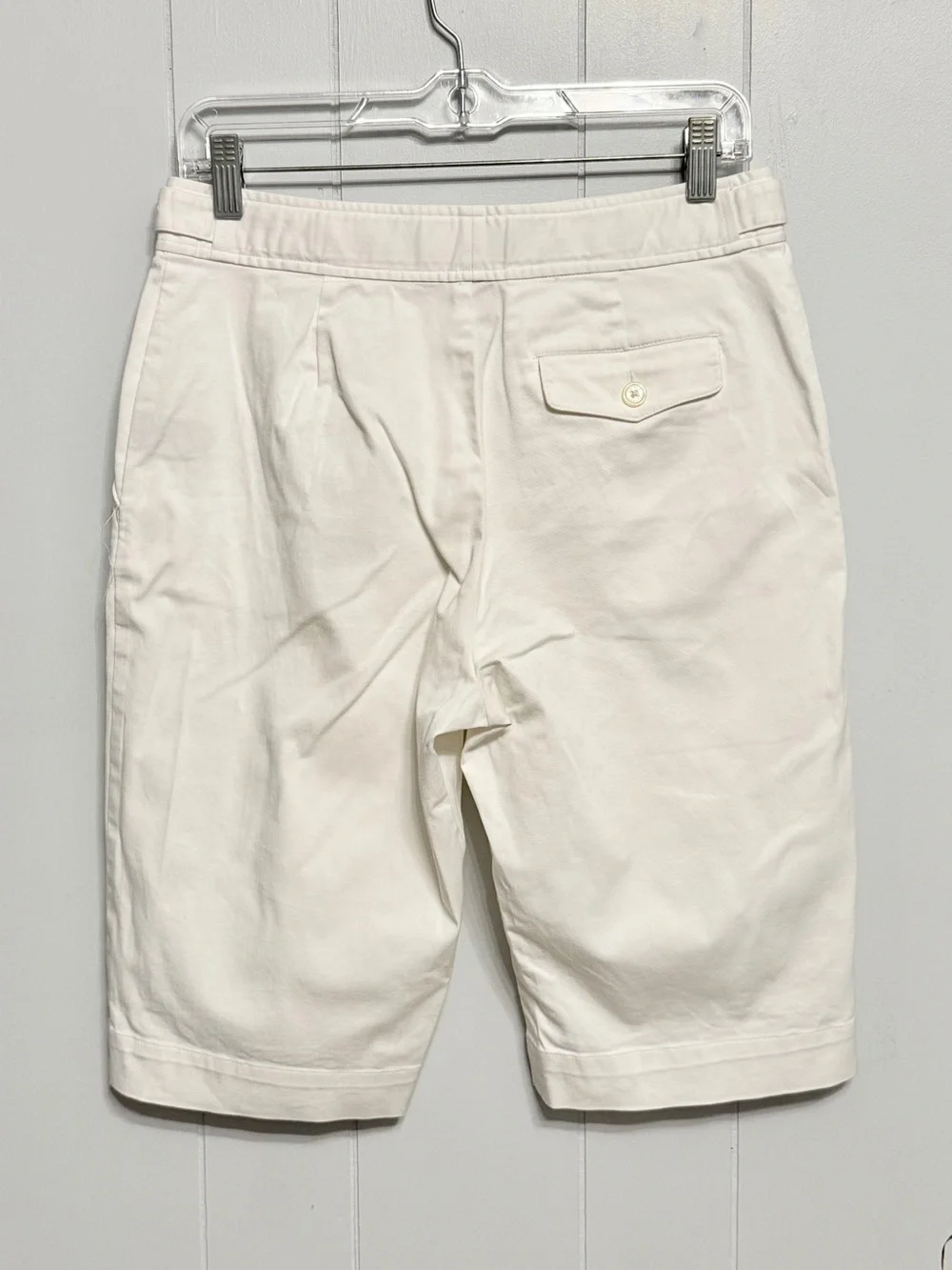 Ralph Lauren off-White 13”  Shorts 97% Cotton 3% Elastin